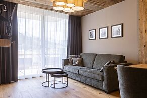 Pleasant Apartment With Shared Pool