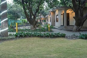 Corbett Evergreen Resort