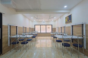 Hotel Lord Krishna Dham