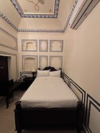 HOTEL MANDAWA VILAS