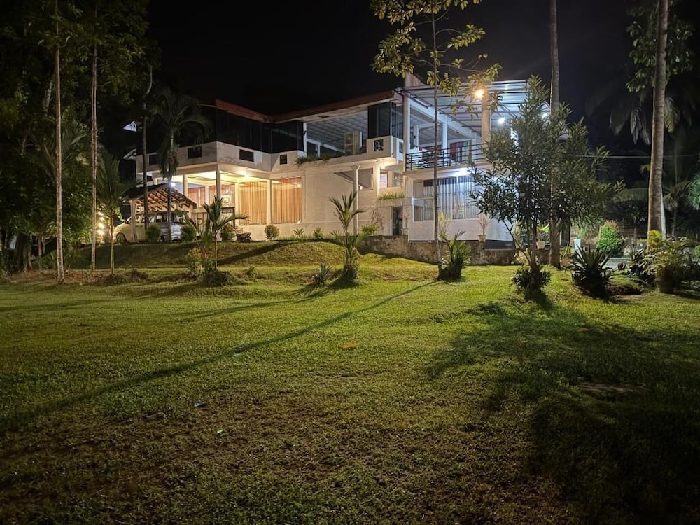 New Nimesha Hotel