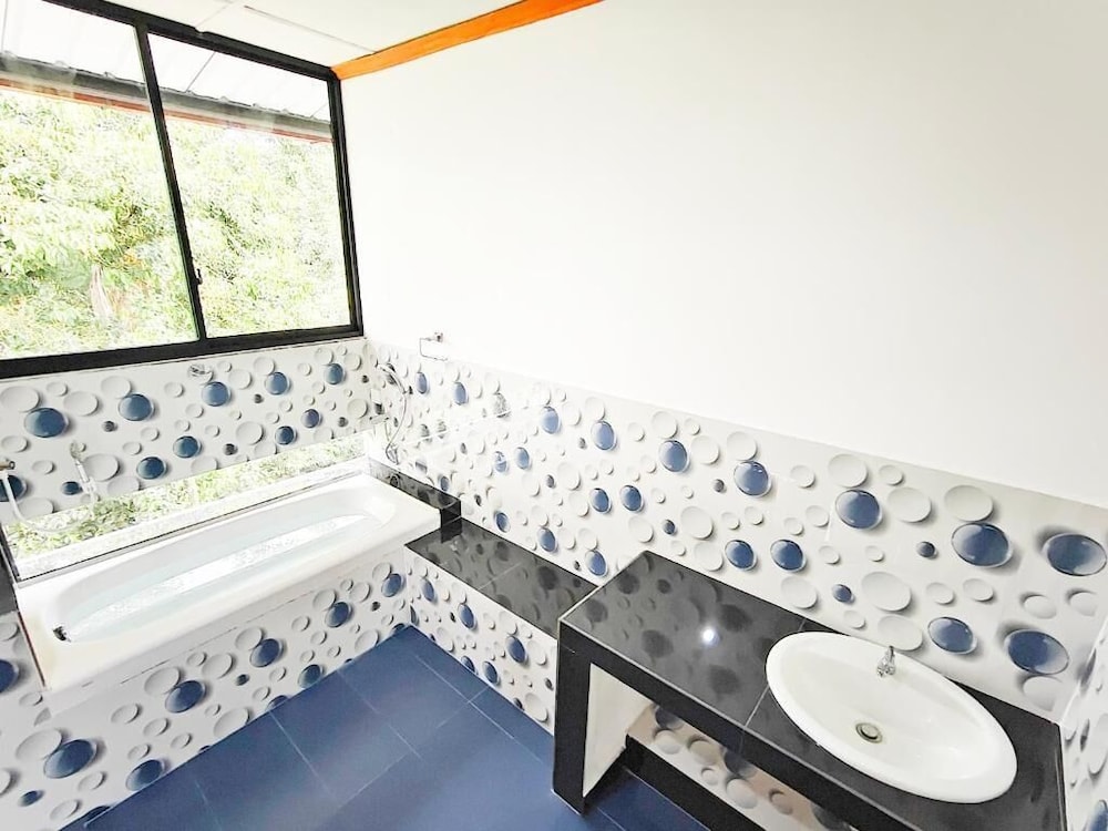 New Nimesha Hotel