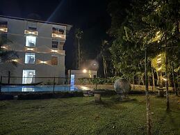 New Nimesha Hotel