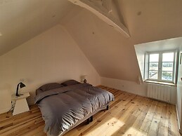 Nice Holiday Flat, 100 m From the Beach, Erquy