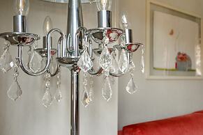 Elegant Apartment Near Duomo