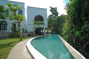 Greenforest Anahata 4 Star Hotel