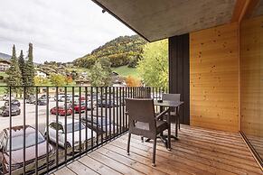 Superior 1-bedroom Apartment