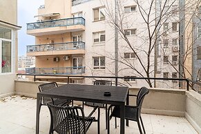 Loggia Luxe 5BR Living in Universitatii Area