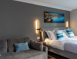 Uno Carbis Bay
