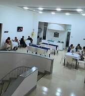 Hotel Armenia Lions