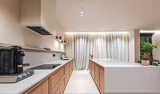 Jerina Mansion 6BR Villa With Private Pool