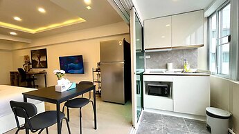 Heritage - Modern Studio Shared Pool, City Centre