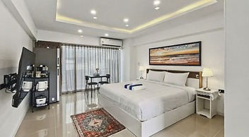 Heritage - Modern Studio Shared Pool, City Centre