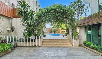 Heritage - Modern Studio Shared Pool, City Centre