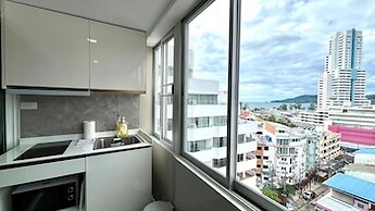 Heritage - Modern Studio Shared Pool, City Centre