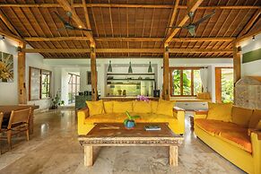 Private Pool Villa in ubud with Jungle View