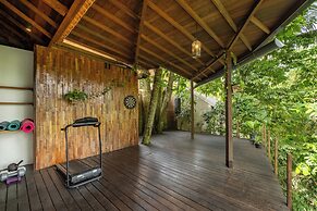 Private Pool Villa in ubud with Jungle View