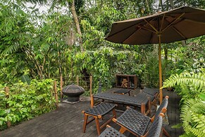 Private Pool Villa in ubud with Jungle View