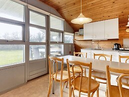 Pretty Cabin in Camping Resort