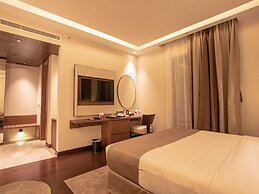 Best Western PLUS Runway