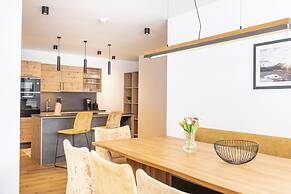 Spacious Apartment With Balcony