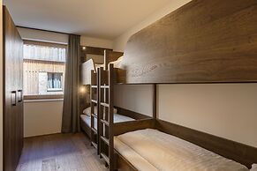 Nice Lodge With Balcony