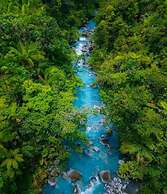 Cabinas El Pilon Rio Celeste