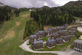 Spacious Chalet Near ski Area