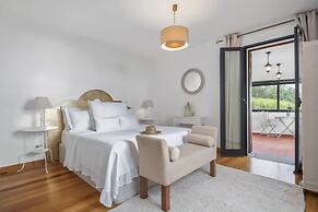 Villa Piedade by Homie