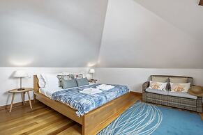 Villa Piedade by Homie
