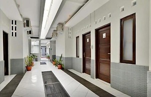 99 Guest House