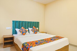 FabHotel New Falcon Inn