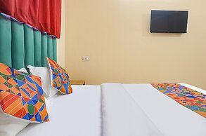 FabHotel New Falcon Inn
