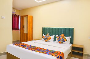 FabHotel New Falcon Inn