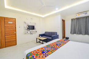 Fabhotel Ssr Ikon Suites