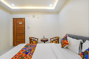 Fabhotel Ssr Ikon Suites