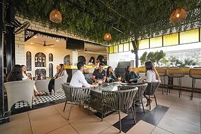 Fabhotel Sarja Sky