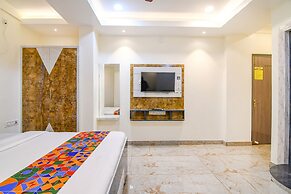 Fabhotel City Star
