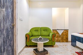 Fabhotel City Star