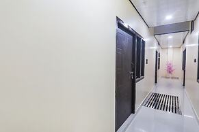 FabHotel Awadh Inn