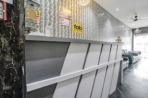 Fabhotel Powai Inn