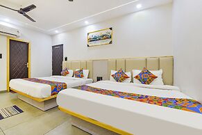 Fabhotel Heaven Palace