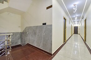 Fabhotel Heaven Palace