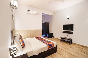 Fabhotel Vraj Inn