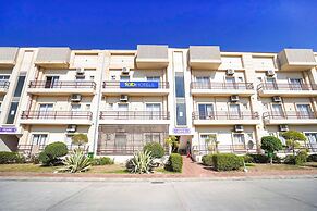 Fabhotel Vraj Inn