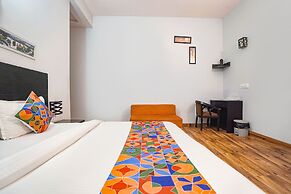 Fabhotel Vraj Inn
