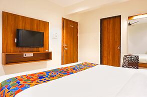 Fabhotel Majestic Inn