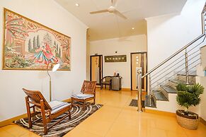 Fabhotel Rivlet Premium