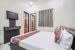 Fabhotel Rivlet Premium