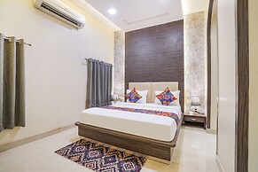 Fabhotel Rivlet Premium